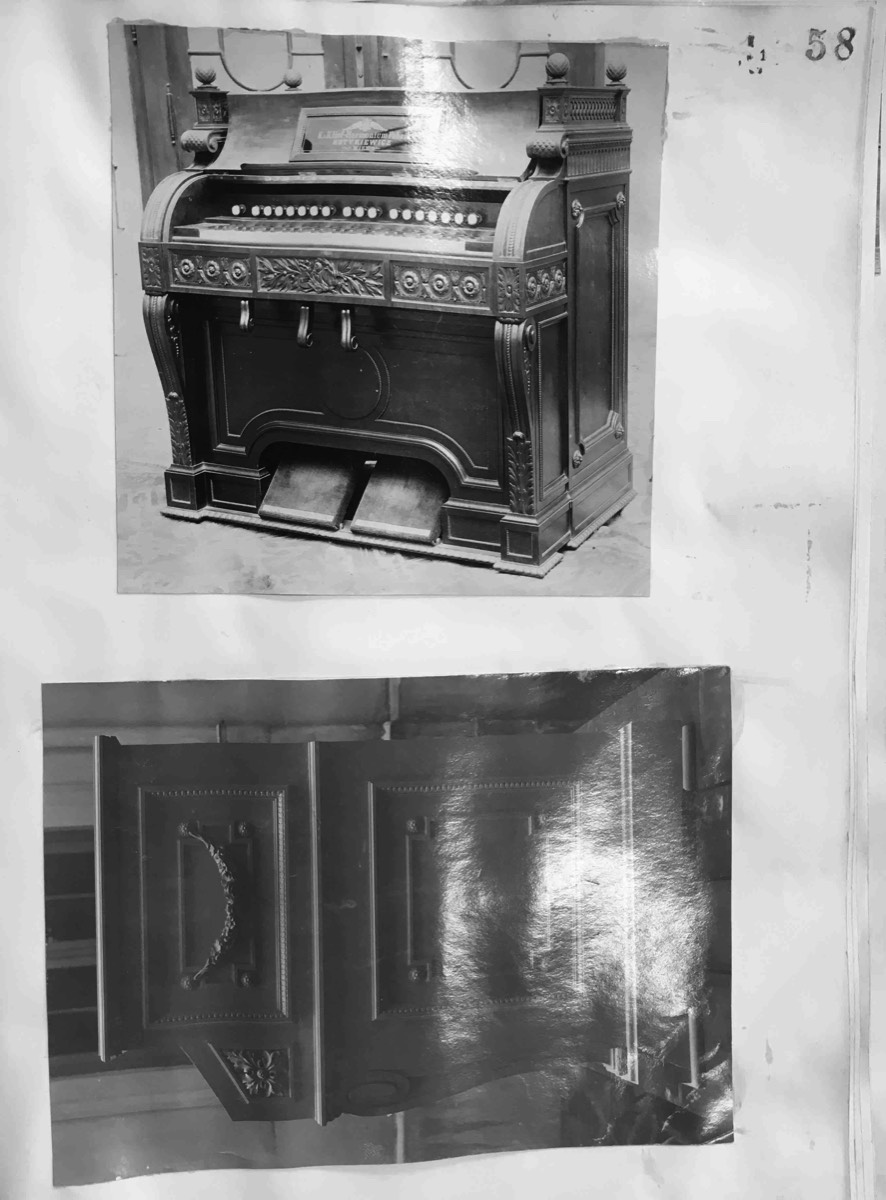 frühes, sehr aufwendig gestaltetes Harmonium